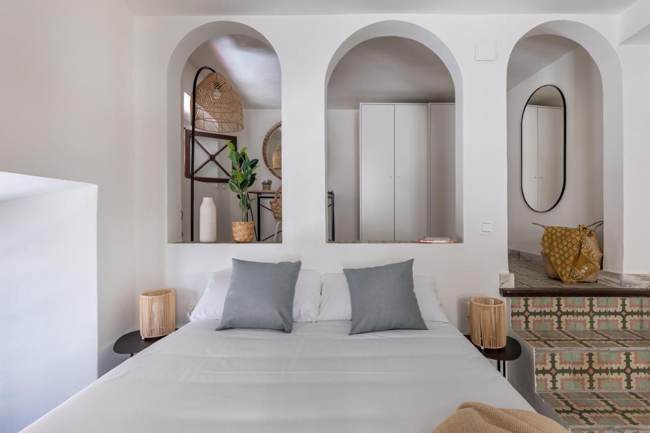 Apartamentos Libere Malaga La Merced エクステリア 写真