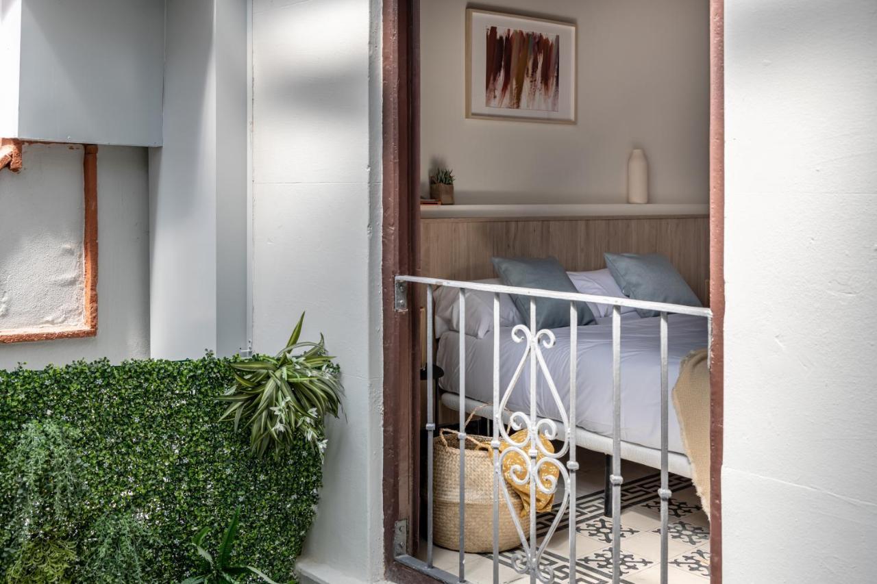 Apartamentos Libere Malaga La Merced エクステリア 写真